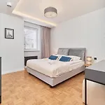 In The Heart Of By Renters Prestige *