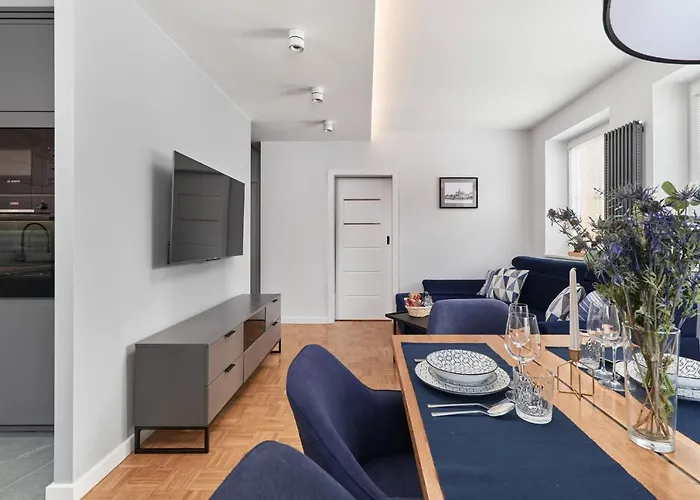 アパート In The Heart Of By Renters Prestige *