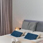 In The Heart Of By Renters Prestige Appartement