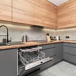 In The Heart Of By Renters Prestige Breslavia
