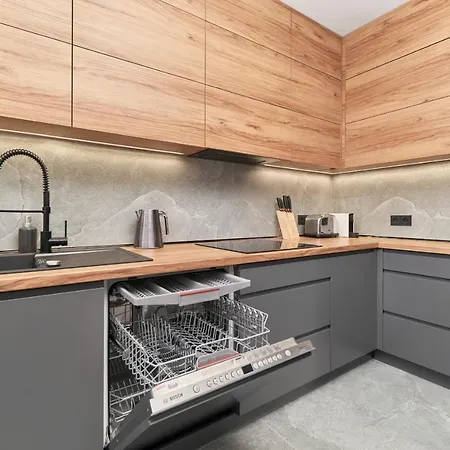 In The Heart Of By Renters Prestige Wroclaw