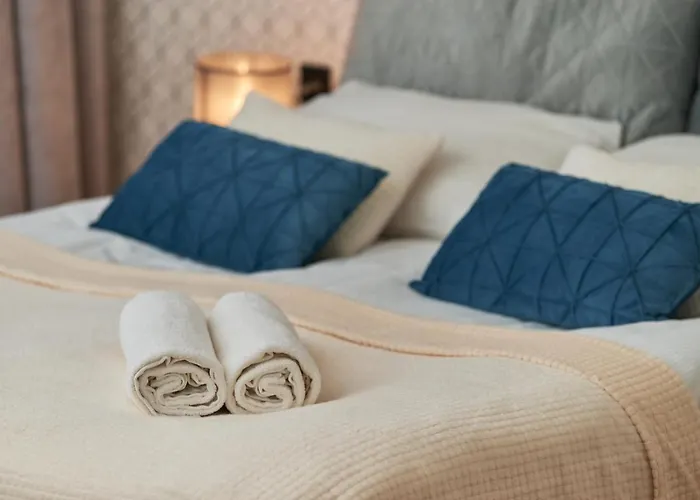 In The Heart Of By Renters Prestige Breslavia